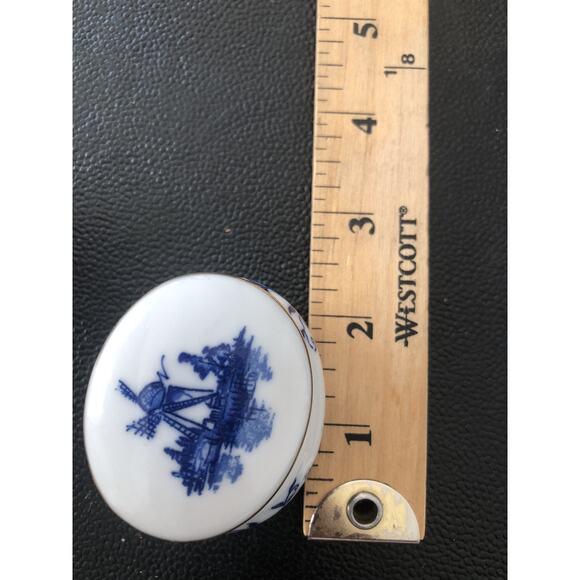 Vtg Crown West Hand Painted Footed Porcelain Trinket Boxes Set Dutch Windmill - Picture 3 of 9